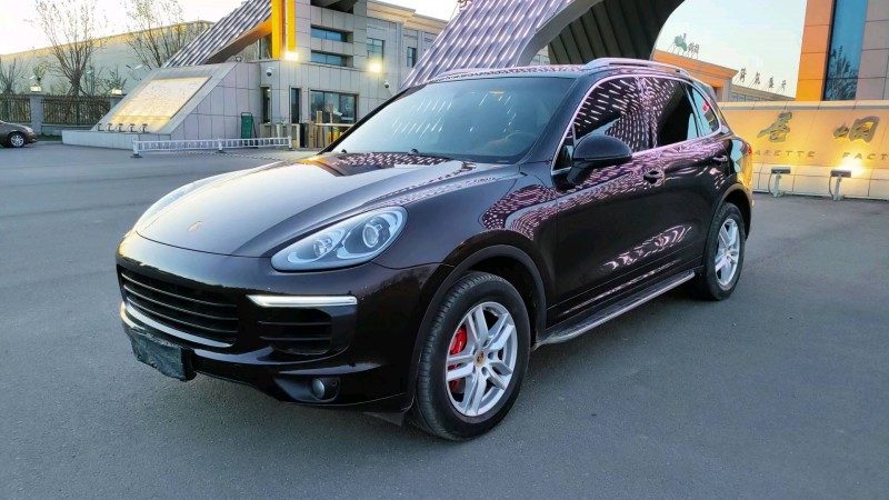 廊坊16年保时捷卡宴6