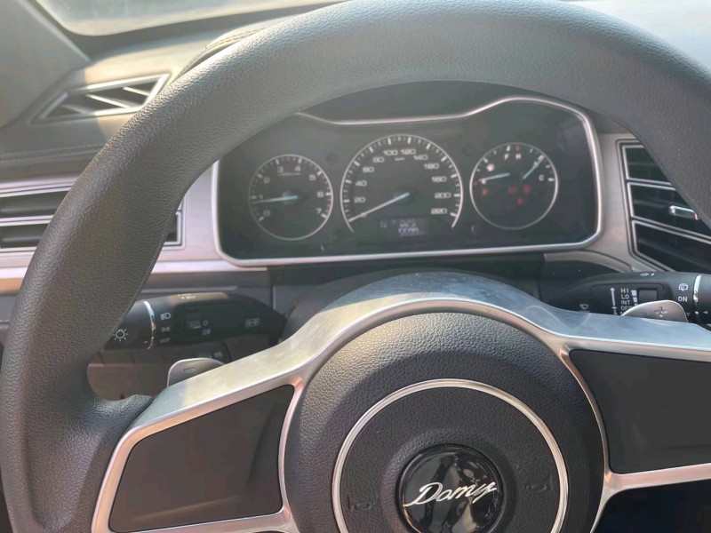 廊坊18年众泰大迈X77