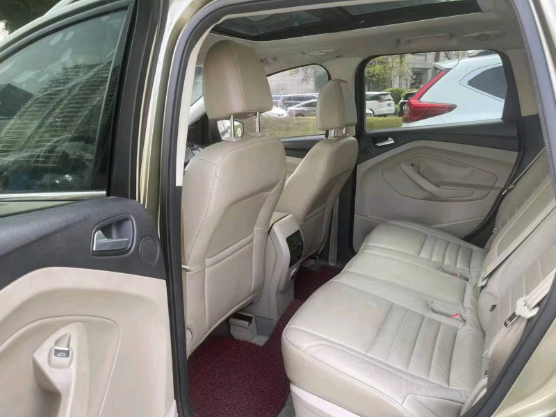 珠海15年福特翼虎8