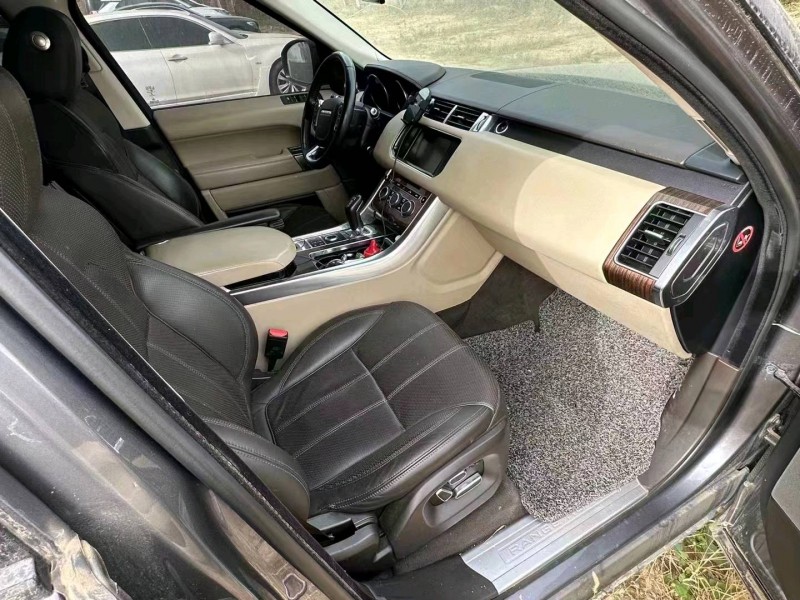 秦皇岛14年路虎揽胜运动4