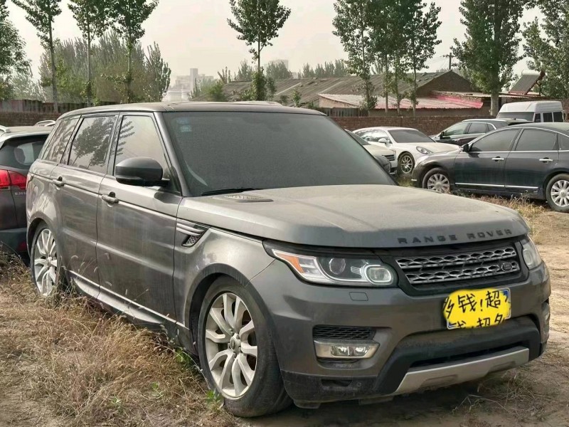 秦皇岛14年路虎揽胜运动3