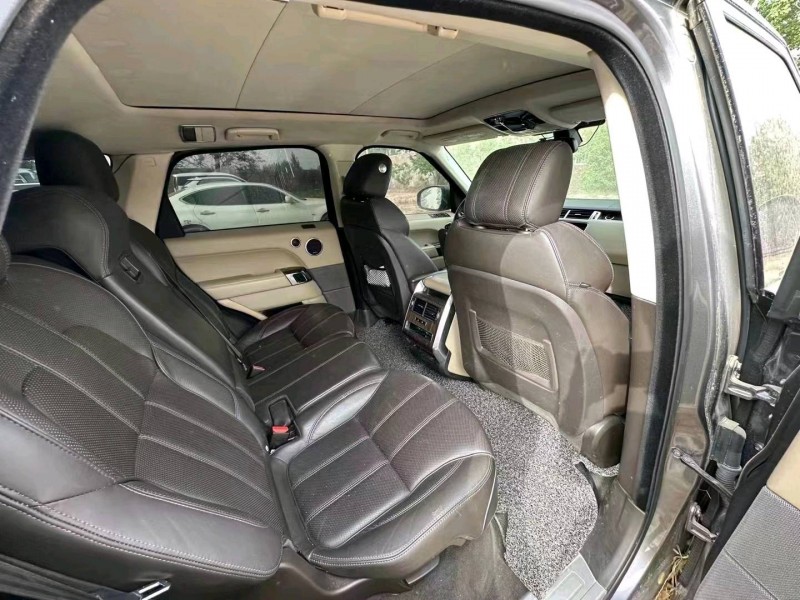 秦皇岛14年路虎揽胜运动5