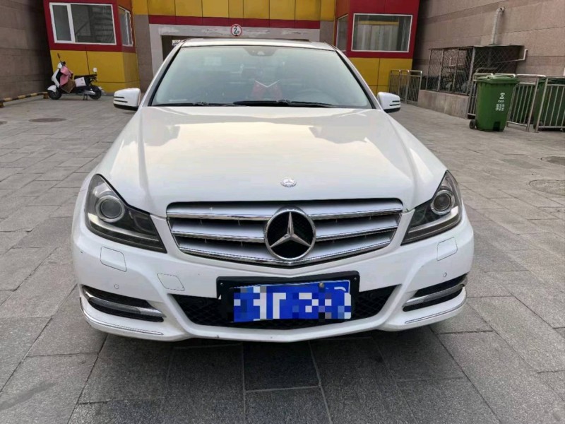 北京13年奔驰C1
