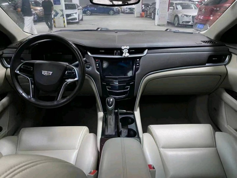 成都17年凯迪拉克XTS5