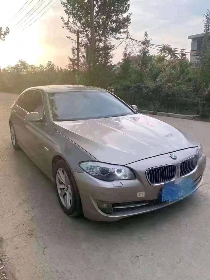 济南12年宝马5系5