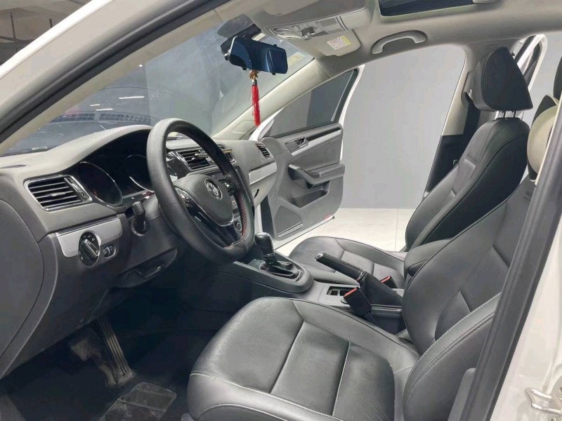 成都18年大众速腾3