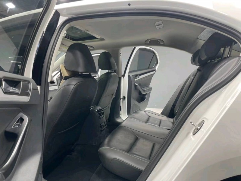 成都18年大众速腾6