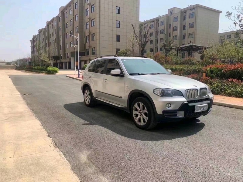 济南08年宝马X53