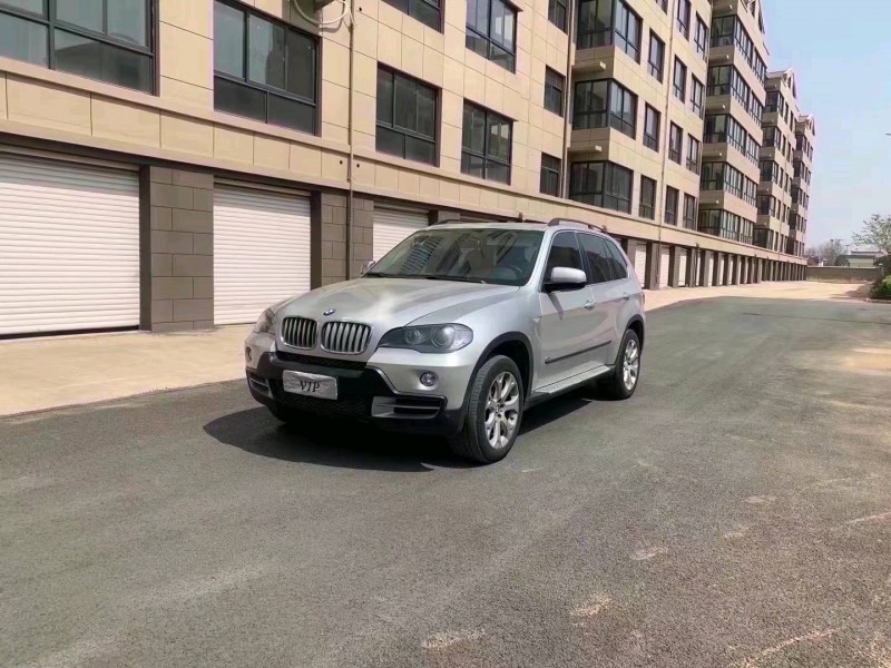 济南08年宝马X52