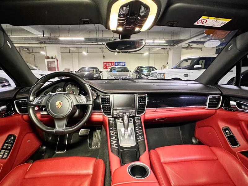 北京15年保时捷帕拉梅拉7