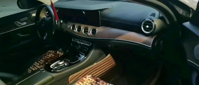 石家庄17年奔驰E7