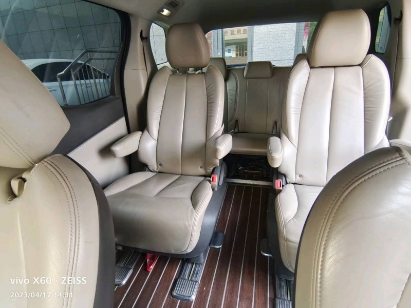 淄博16年别克GL85