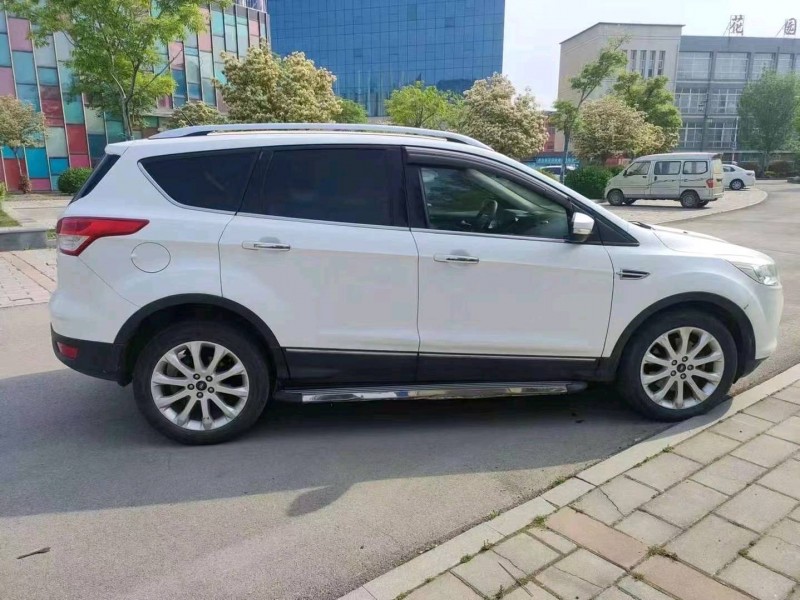 淄博15年福特翼虎2