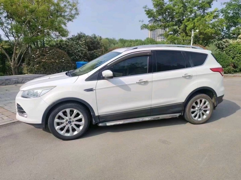 淄博15年福特翼虎3