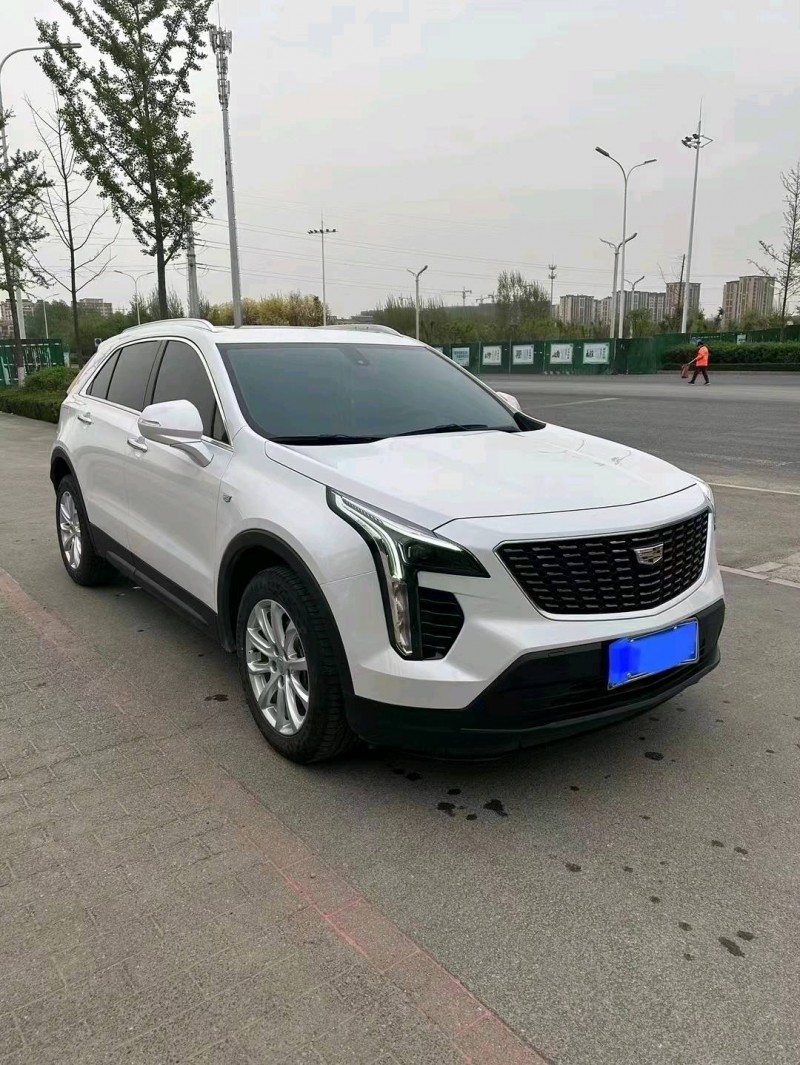 淄博20年凯迪拉克XT43