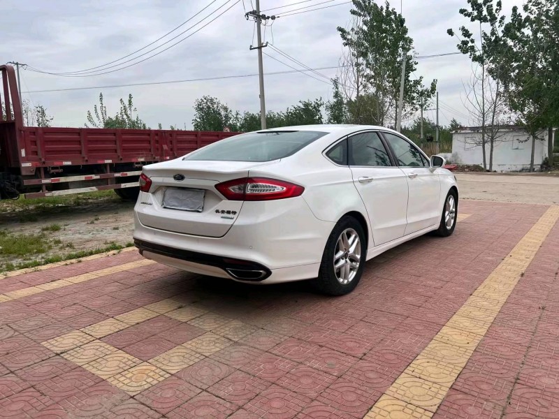 徐州14年福特蒙迪欧8