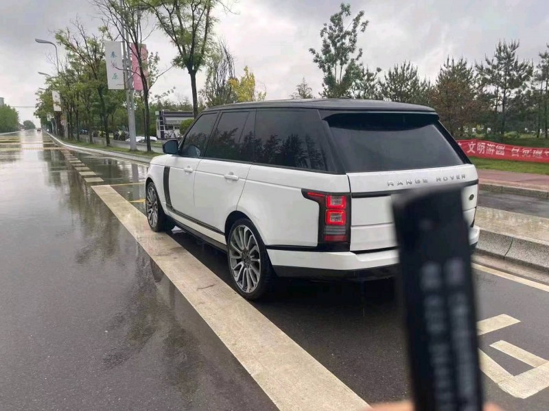 广州16年路虎揽胜行政5