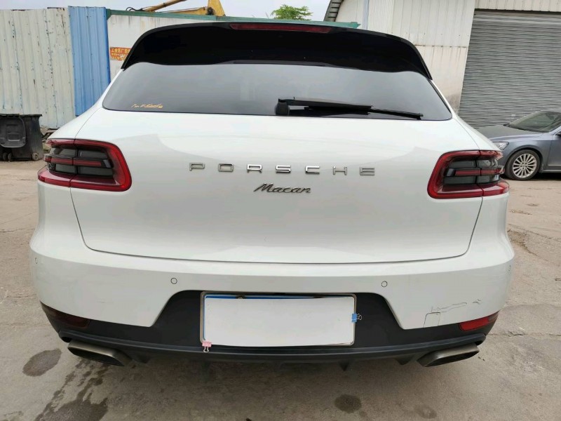 广州16年保时捷Macan8
