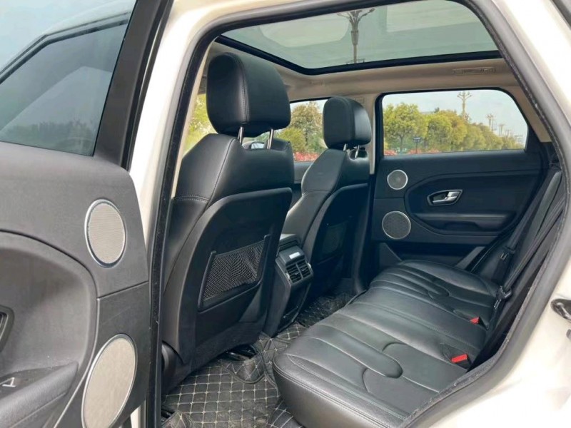 盐城16年路虎极光7