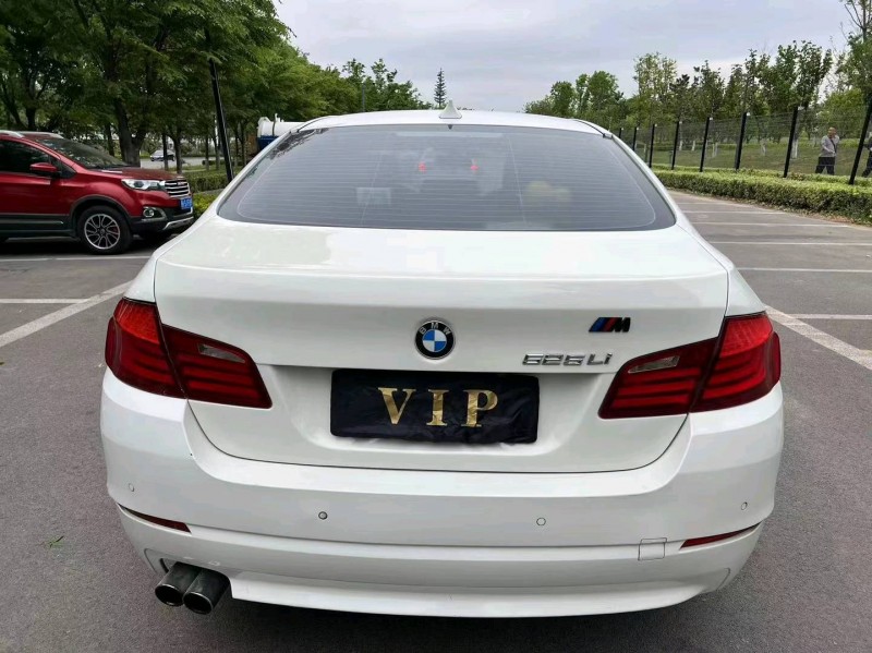 济宁12年宝马5系9