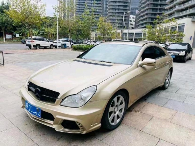 广州11年奔驰CLS3