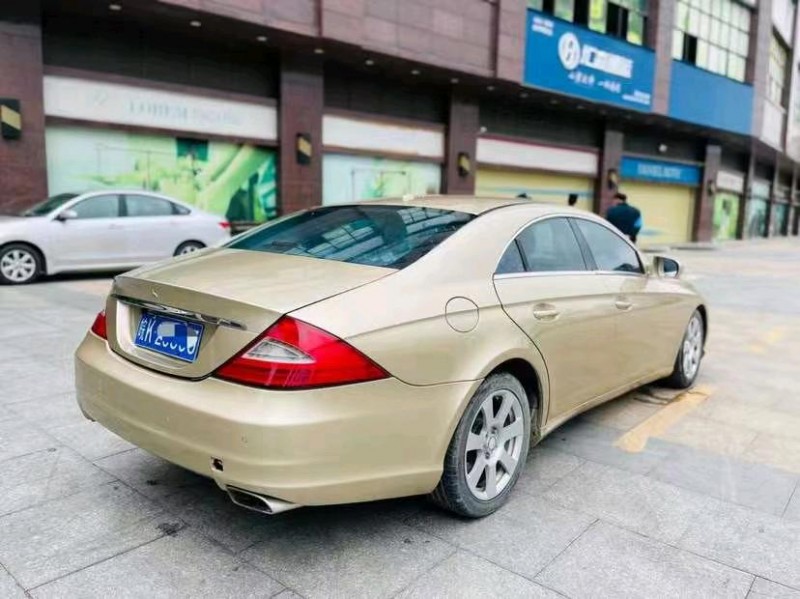 广州11年奔驰CLS9