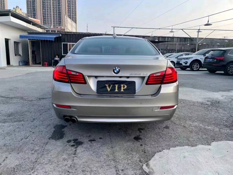 宜昌15年宝马5系9