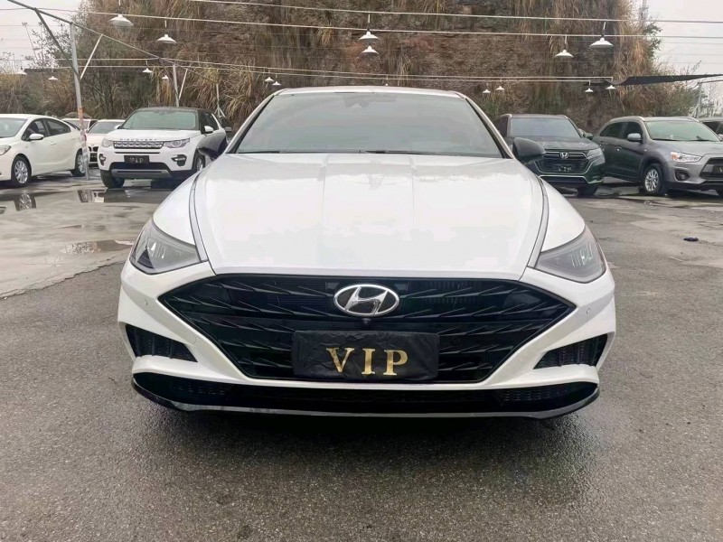 宜昌21年现代索纳塔十1