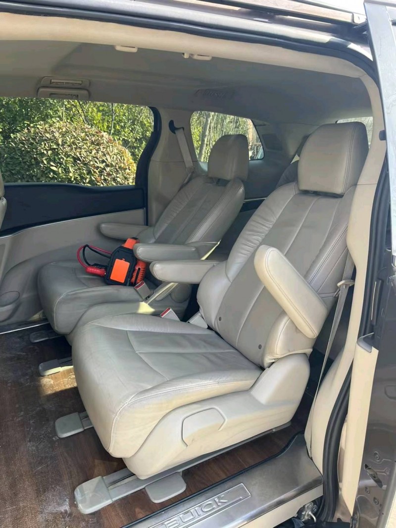 青岛17年别克GL85