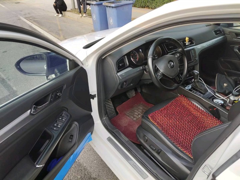 廊坊15年大众凌渡4