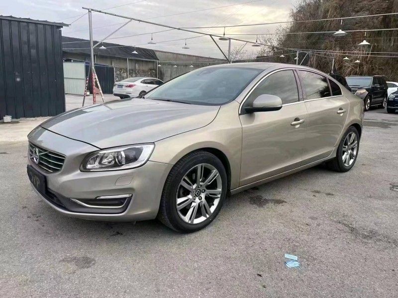 宜昌15年沃尔沃S60L2