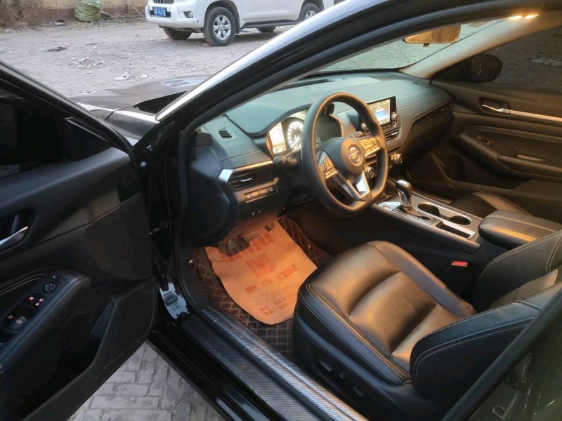 廊坊19年日产天籁4