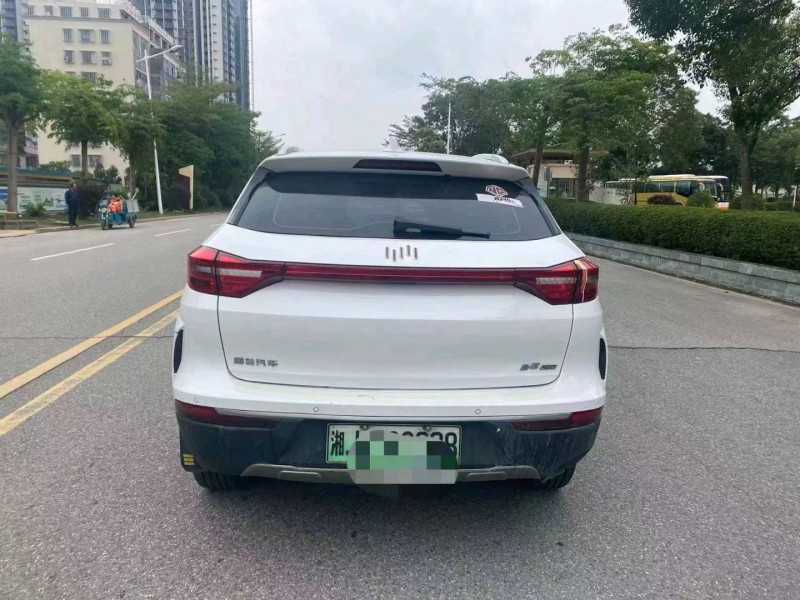 深圳21年威马汽车EX-58