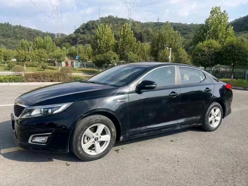 宜昌19年起亚K52