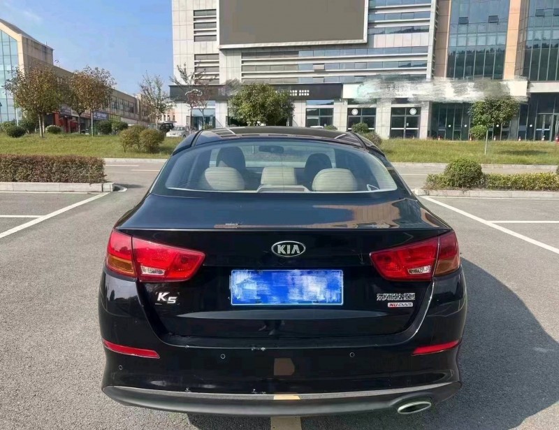 宜昌19年起亚K59