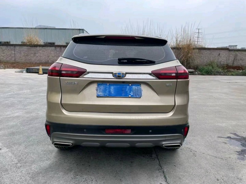 宜昌18年吉利博越9