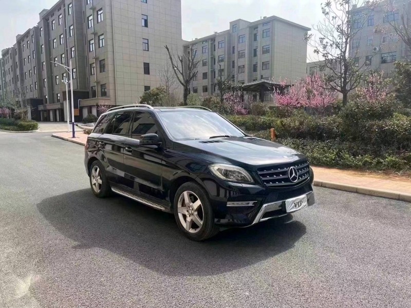 济南12年奔驰ML5
