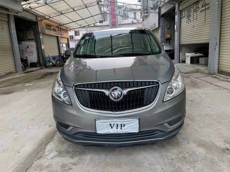 重庆18年别克GL81