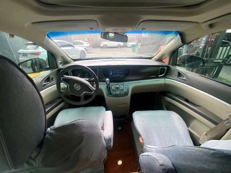 重庆13年别克GL86