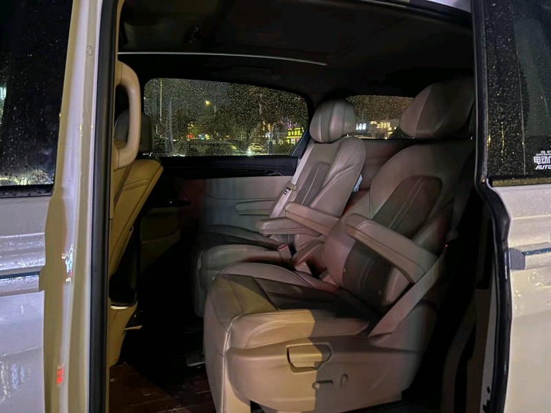 聊城19年别克GL84