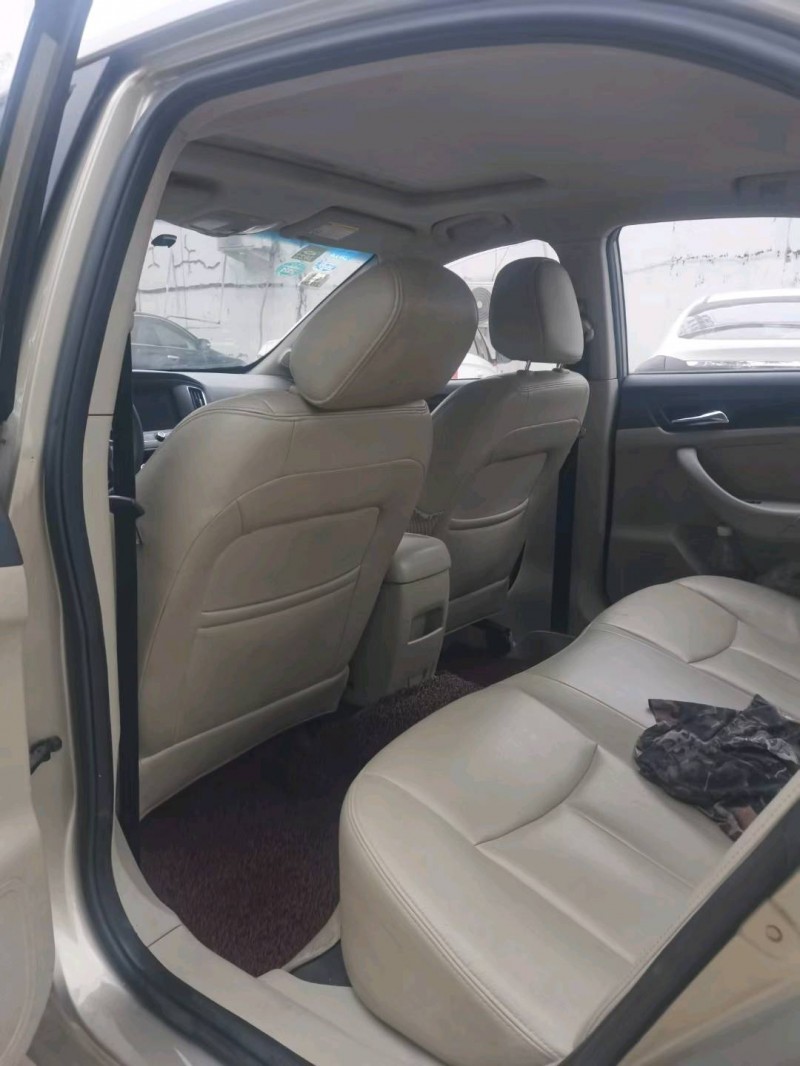 保定16年荣威3605