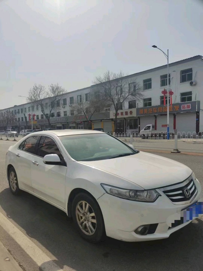 保定13年本田思铂睿2
