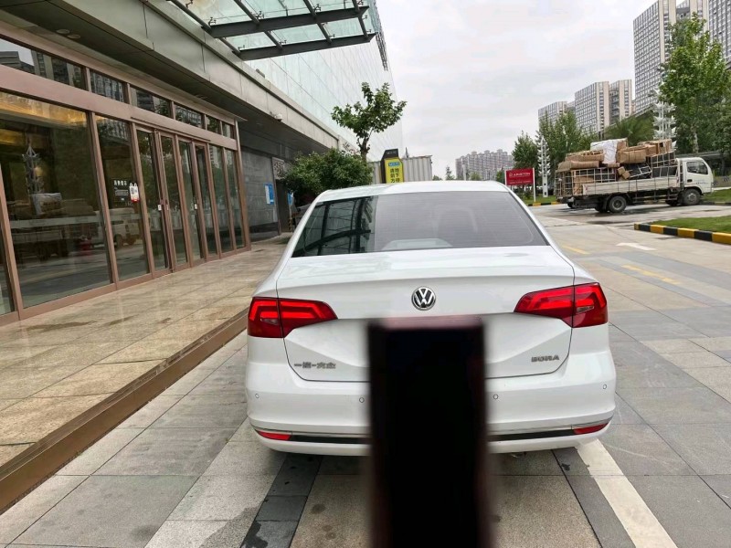 武汉19年大众宝来5