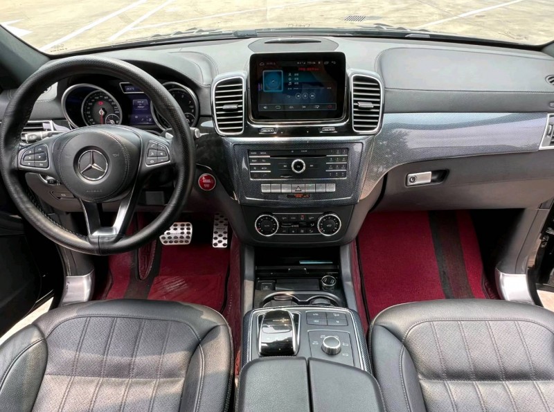 青岛16年奔驰GLS4