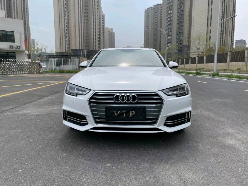 苏州18年奥迪A4L1