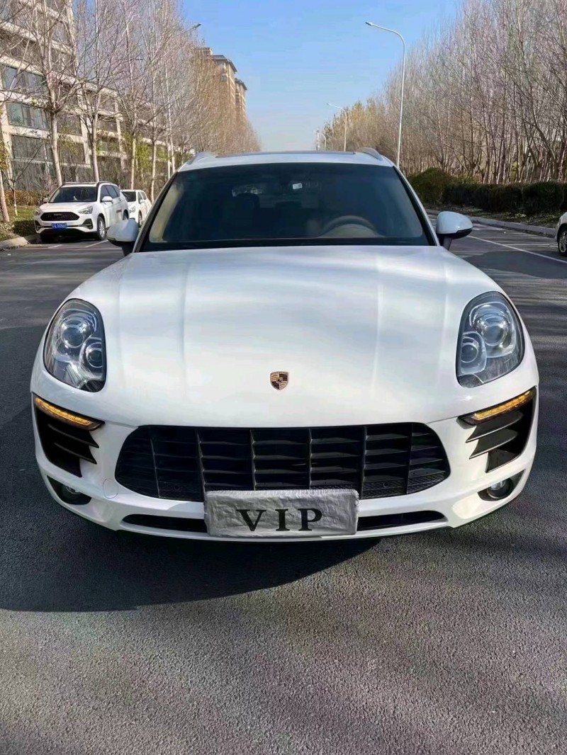 沈阳15年保时捷Macan1