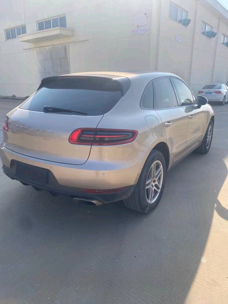 徐州16年保时捷Macan8