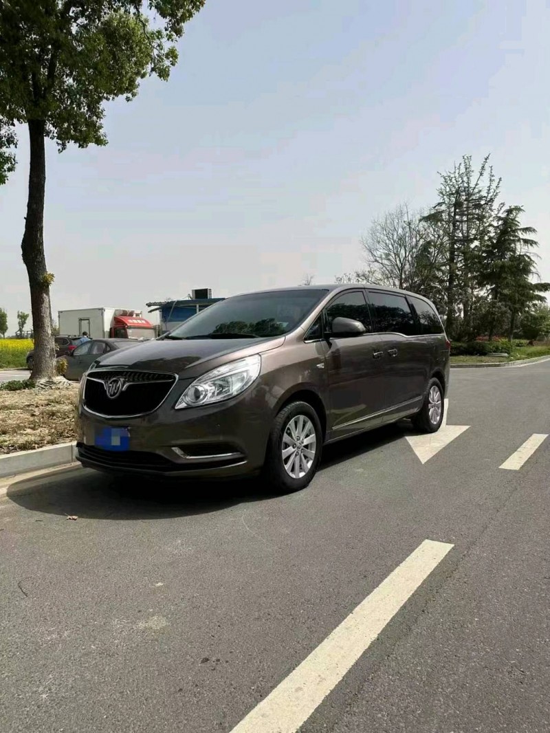 徐州18年别克GL82