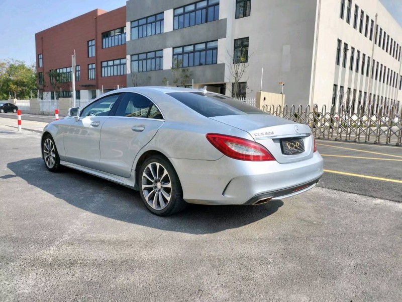 苏州15年奔驰CLS7