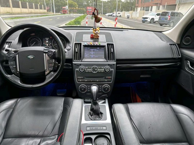 苏州13年路虎神行者4